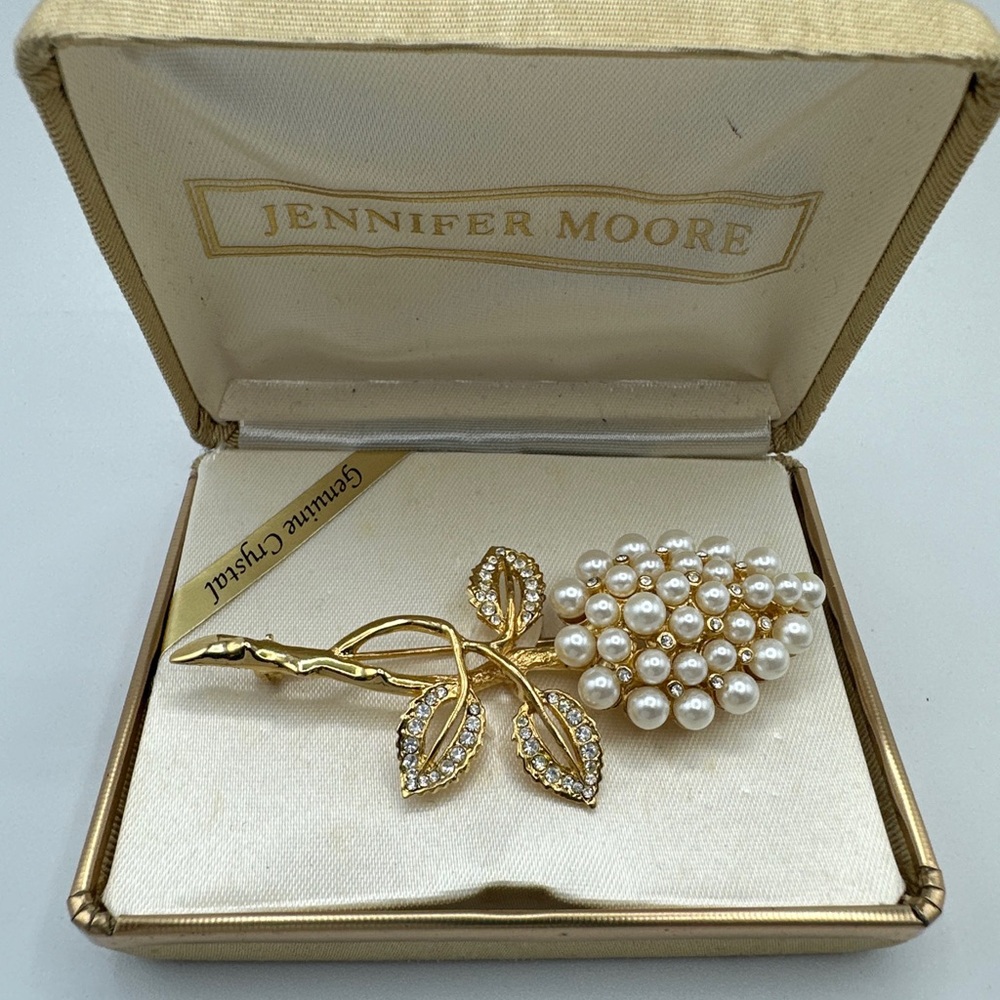 Gold Tone and Faux‎ Pearl Flower Brooch by Jennifer Moore #461
